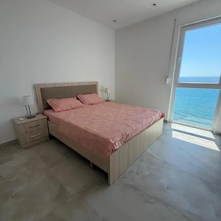 Ocean View アパート *